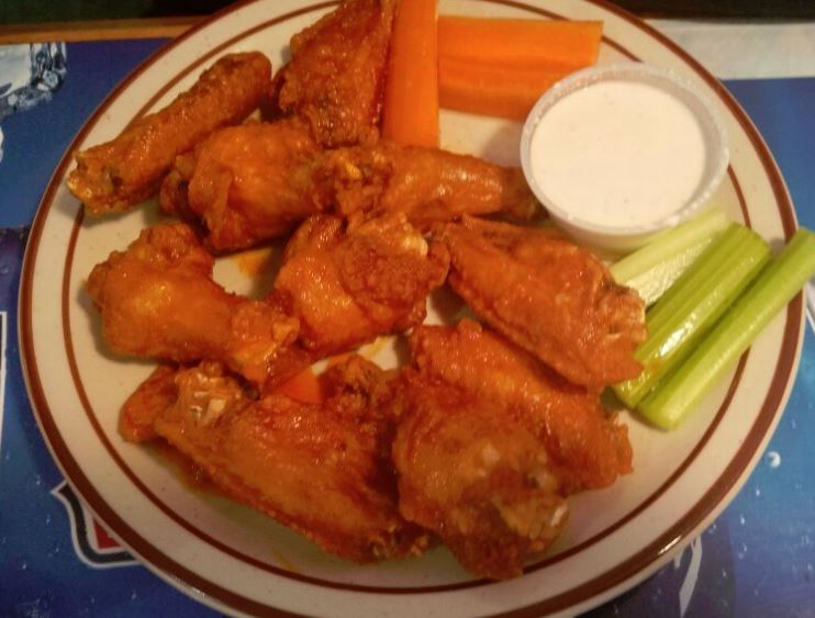 Restaurant Review: Wise Guys Sports Bar and Grill
