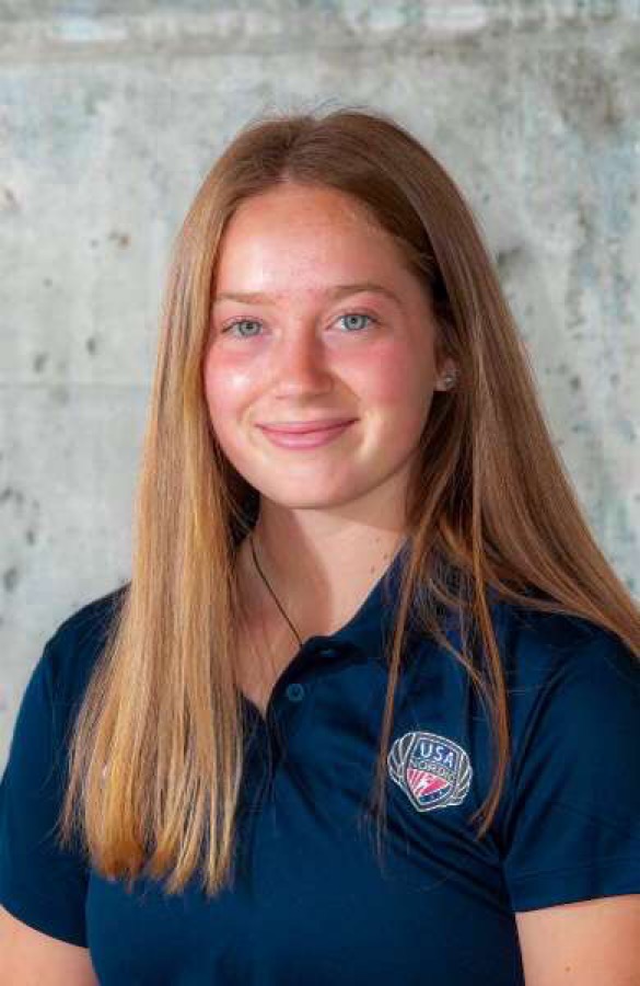 Humans of Northwood: Elise Loescher ‘21 