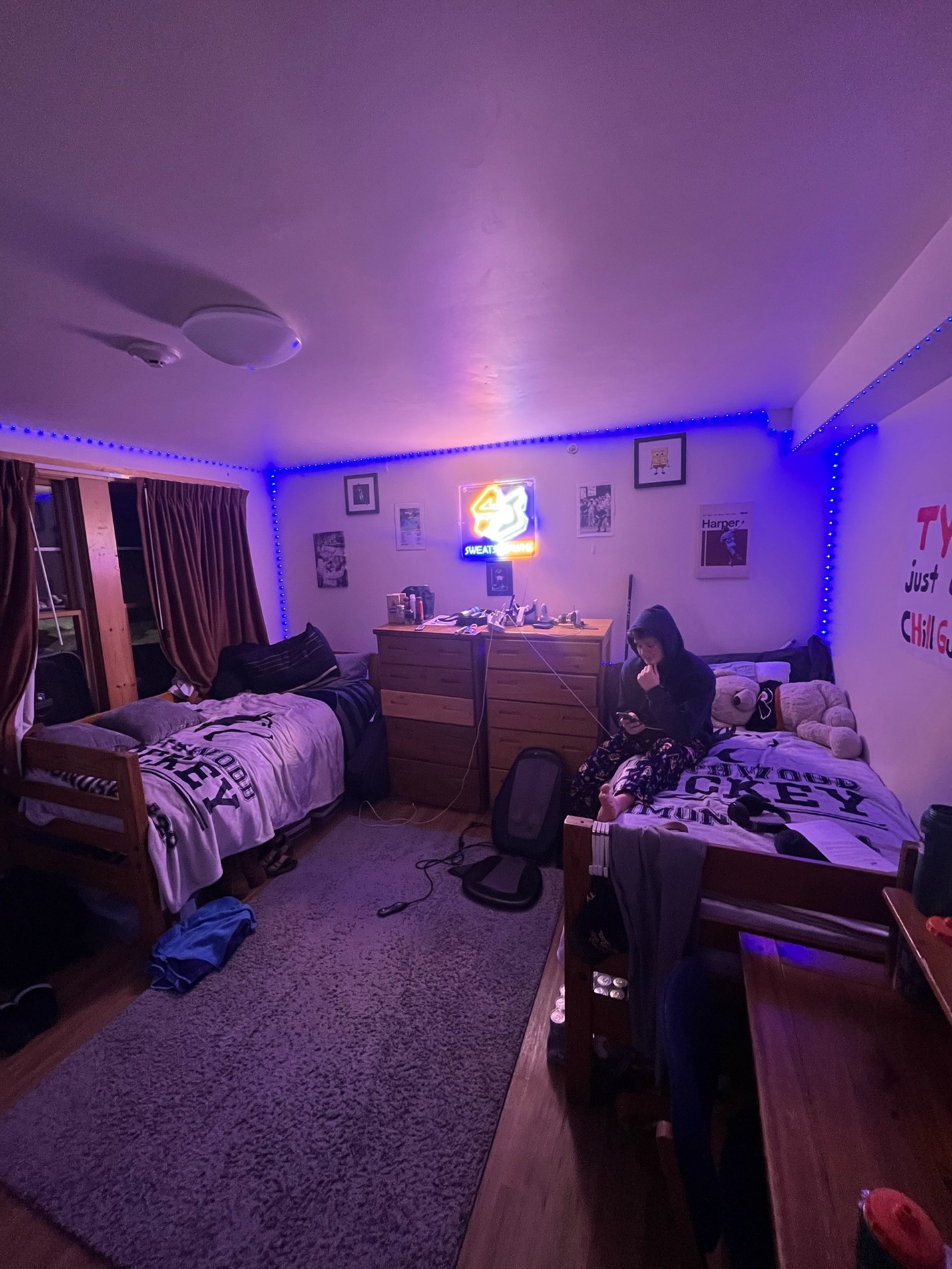 Dorm Room Tour: The Heart of Second East