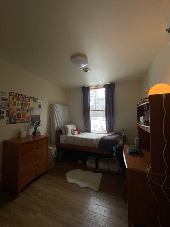 Dorm room Tour: Flo Richard ‘25
