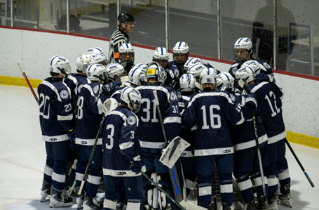 Varsity Hockey Completes Weekend Sweep